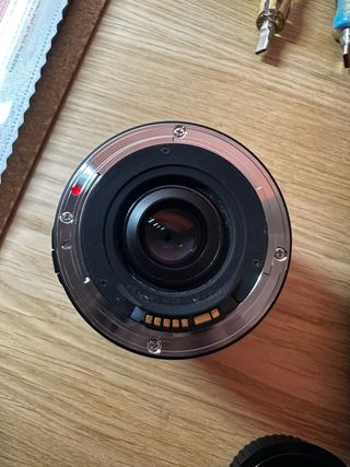 Sigma 28-200mm Compact Hyperzoom Macro - Canon