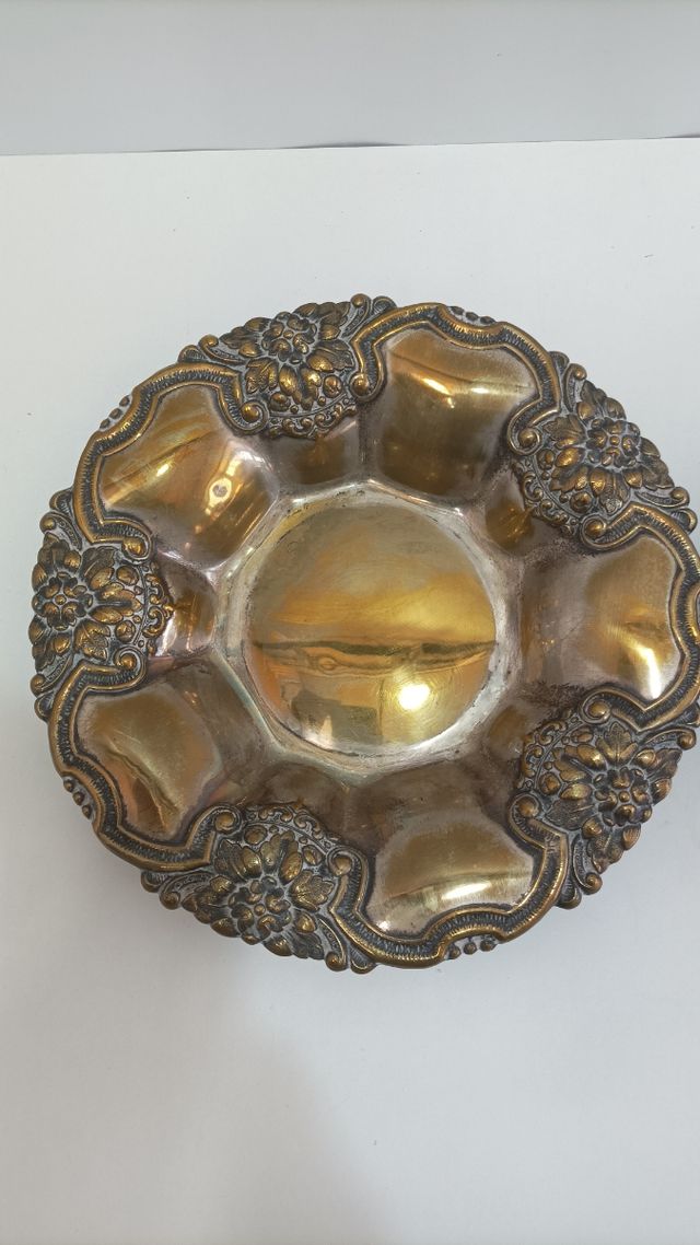 BANDEJAS ANTIGUAS DE BRONCE