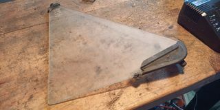 Ventanilla triangular reflectora Seat 127