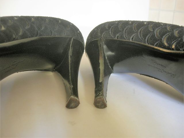 DONNA SALVATORE FERRAGAMO TG. 38 CAMOSCIO/VERNICE