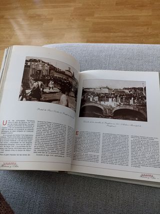 Libro"Navarra. Historia y Arte - Tierras Gentes"