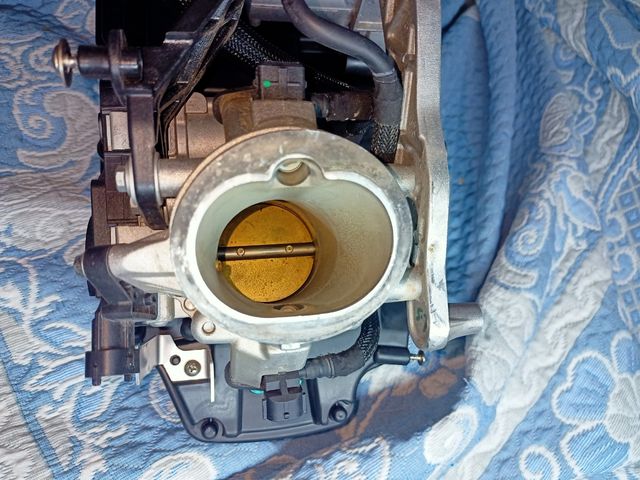 Cuerpos Inyeccion Aprilia Caponord 1200