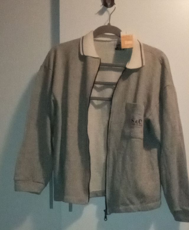 Chaqueta sudadera con cremallera talla12