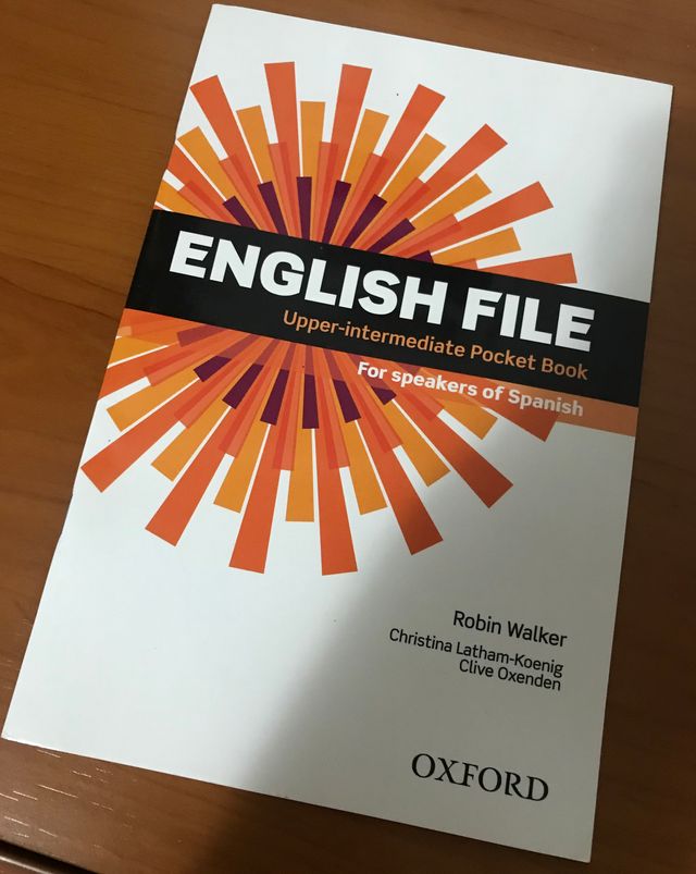 Libro de inglés ‘English file upper intermediate’