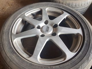 se vende llanta 16"