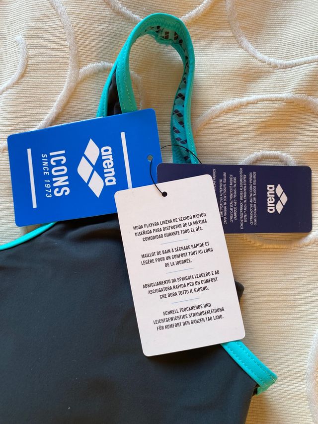 Bañador ARENA T42 mujer sin estrenar