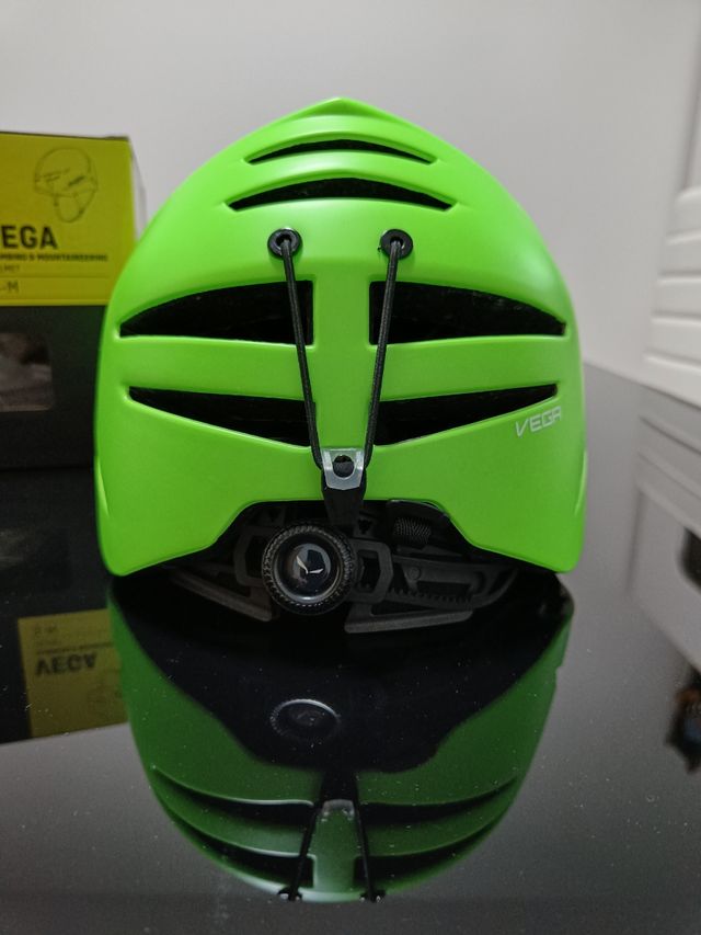 Casco Salewa Vega