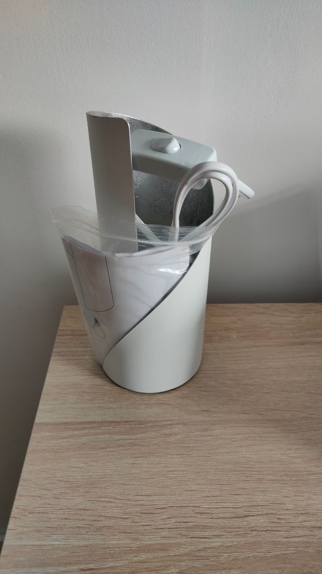 Lámpara mesita noche