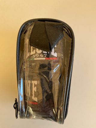 GUANTES BOXEO y VENDAS LEONE