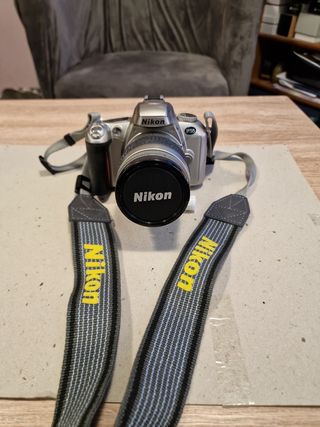 CAMARA DE FOTOS "NIKON" F55
