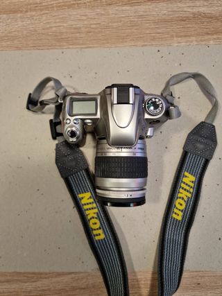 CAMARA DE FOTOS "NIKON" F55