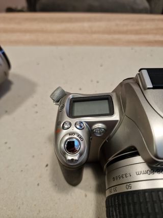 CAMARA DE FOTOS "NIKON" F55