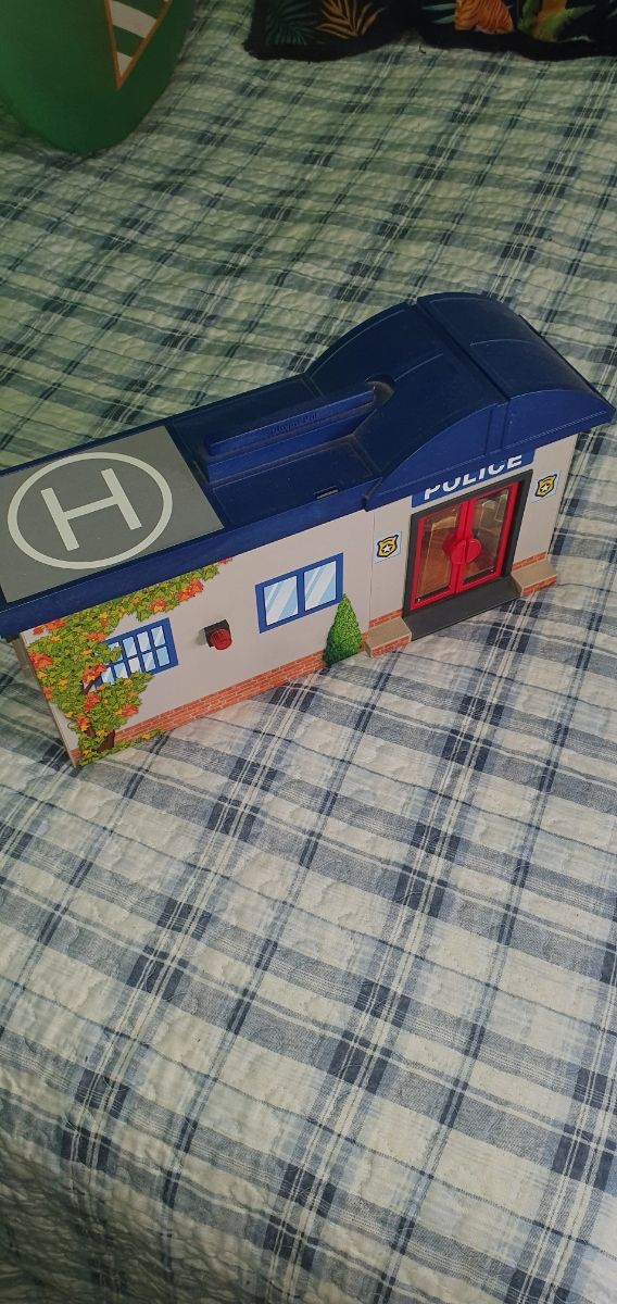 comisaria policia playmobil