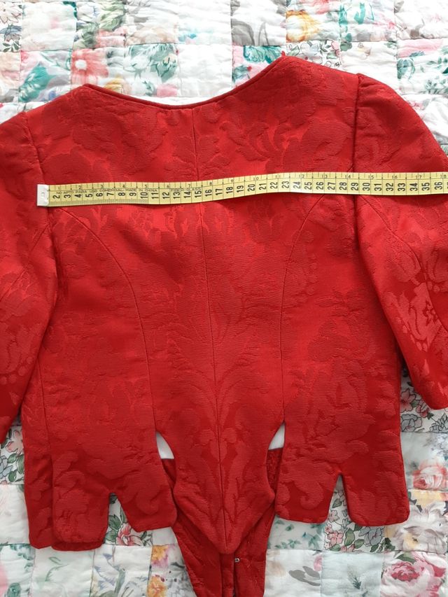 Cuerpo fallera siglo XVIII