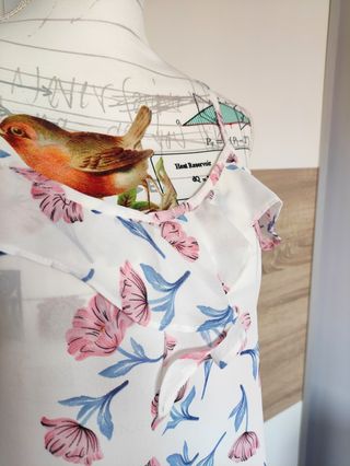 Blusa escote volantes Mulaya Talla S