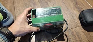 Comedero automático acuario.