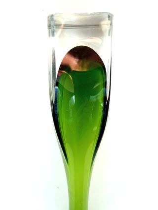 Violetero en cristal verde e incoloro