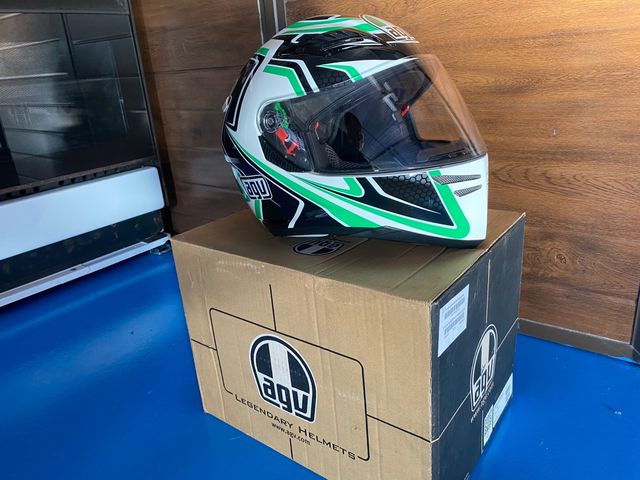 Casco moto AGV