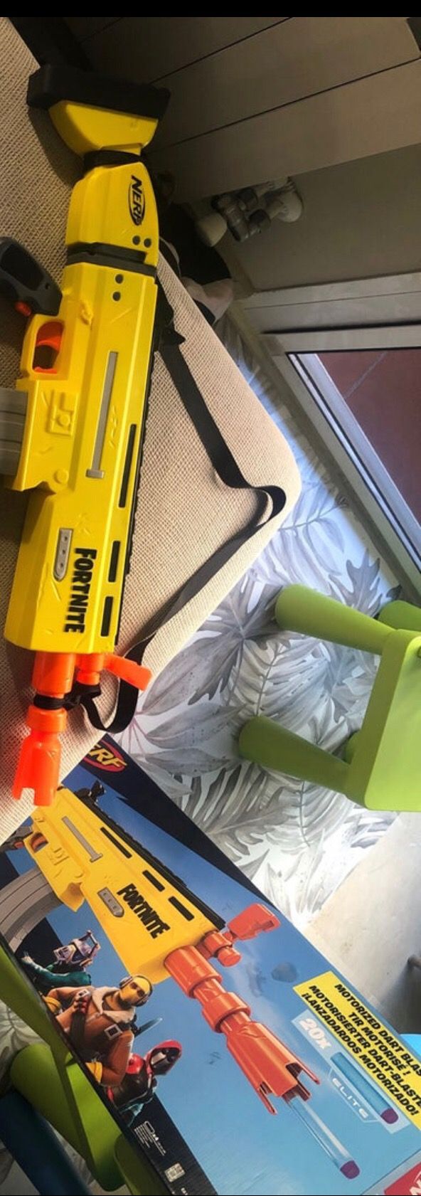 Lote 2 lanzadores FORNITE + 29 dardos