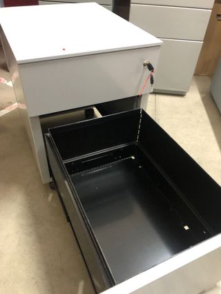 Buc archivador con llave