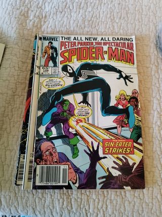 Comics del 83 y 84 en inglés