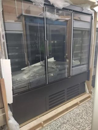 MURAL FRIO PUERTAS 2 METROS-EXPOSICION