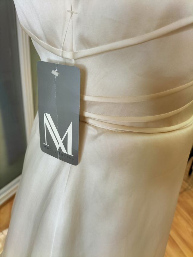 vestido de novia escote cerrado