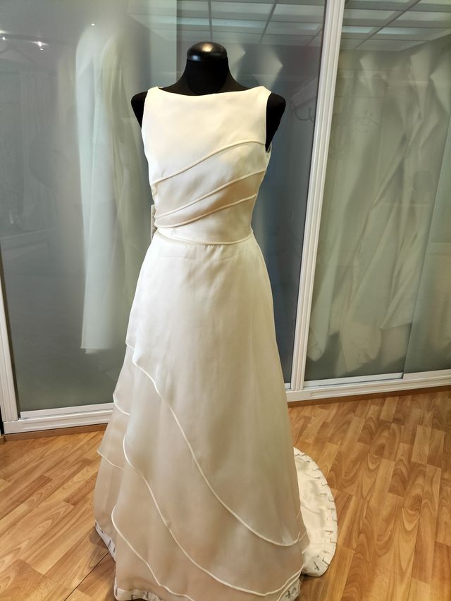 vestido de novia escote cerrado