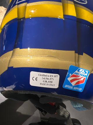 Casco y gafas de sky