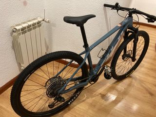Bicicleta MTB Fuji SLM 29 2.7