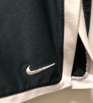 Marca: Nike. Accessorio: Gonnellino Tennis Donna.