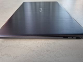 Portátil ASUS I5 8Gen