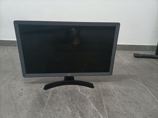 SMART TV CON PANTALLA ROTA