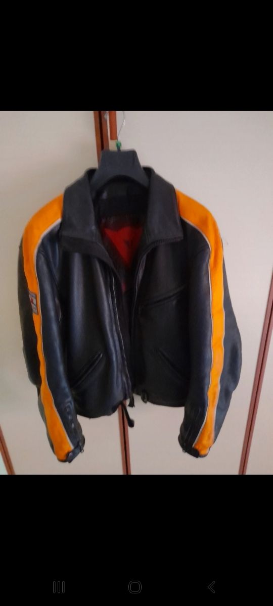 giubbotto in pelle Dainese taglia 50  L