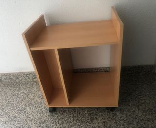 Mesa auxiliar ordenador y porta CD
