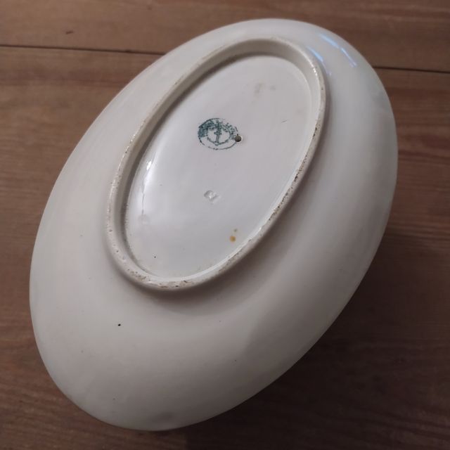 salsera antigua de loza