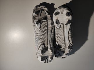 Botas de fútbol Phantom GT academia Nike