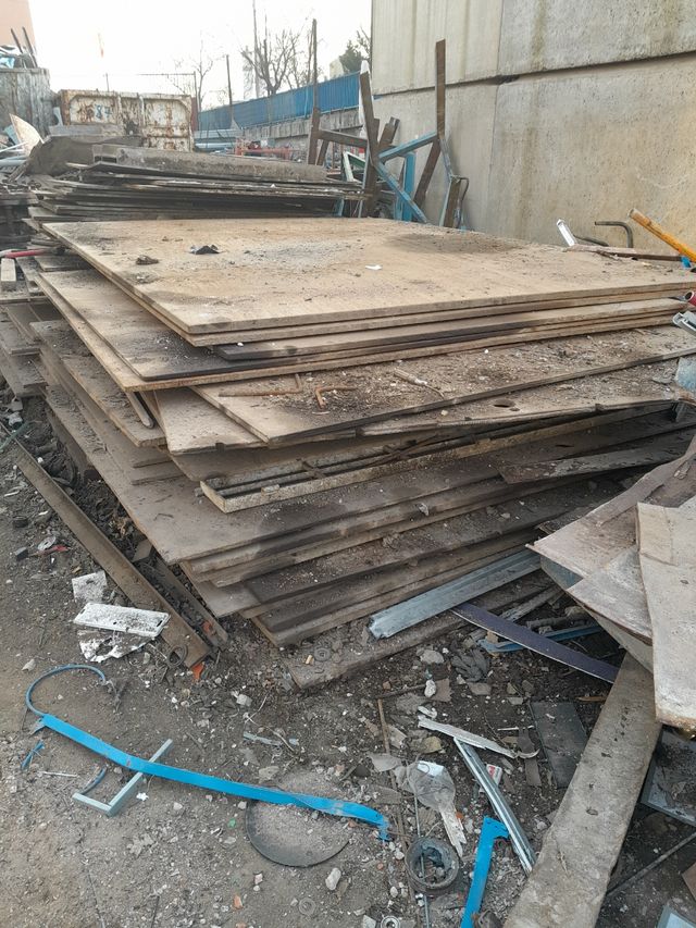 Chapones, chapa de paso.