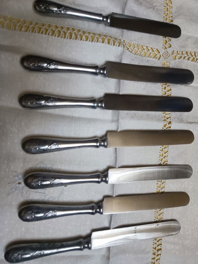 12 cuchillos plateados 1910
