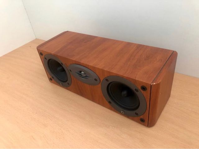Altavoz central Celestion F35C