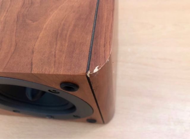 Altavoz central Celestion F35C