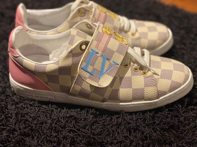 Zapatoz de piel mujer LV n40