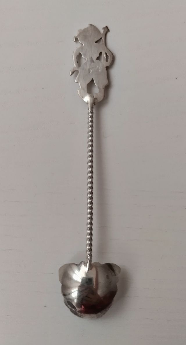 Collezione di cucchiai in argento