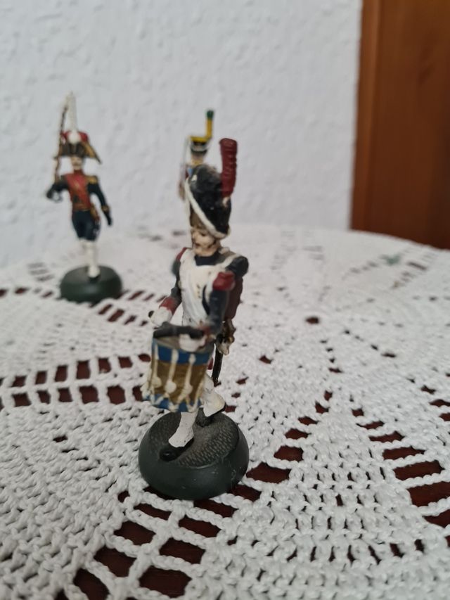 3 SOLDADITOS DE PLOMO