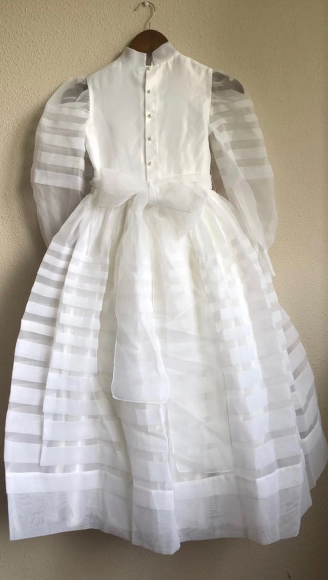 Vestido de primera comunión clásico