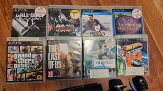 PS3 con juegos y mandos