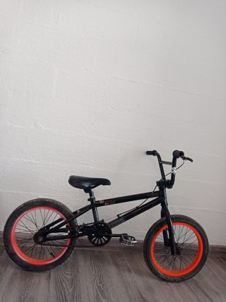 BICICLETA STOLEN NIPPER