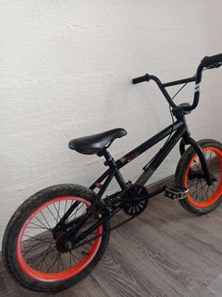 BICICLETA STOLEN NIPPER