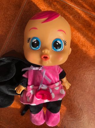 Bebe llorón grande minnie mouse