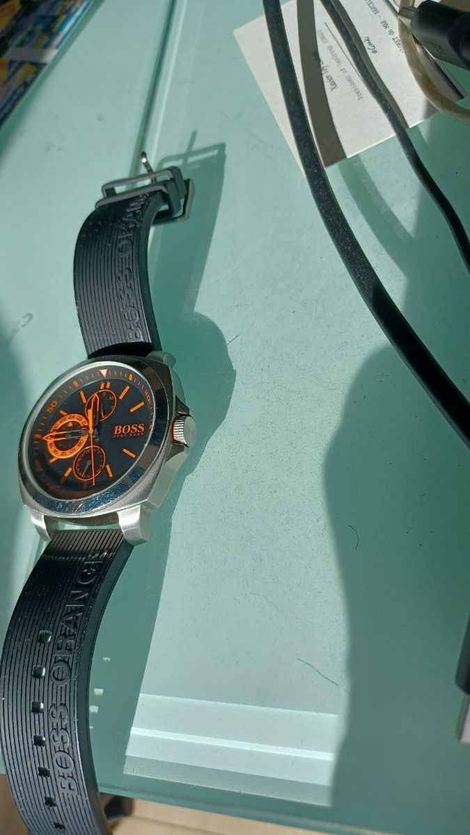 Reloj Boss Orange de segunda mano por 60 EUR en Barcelona en WALLAPOP